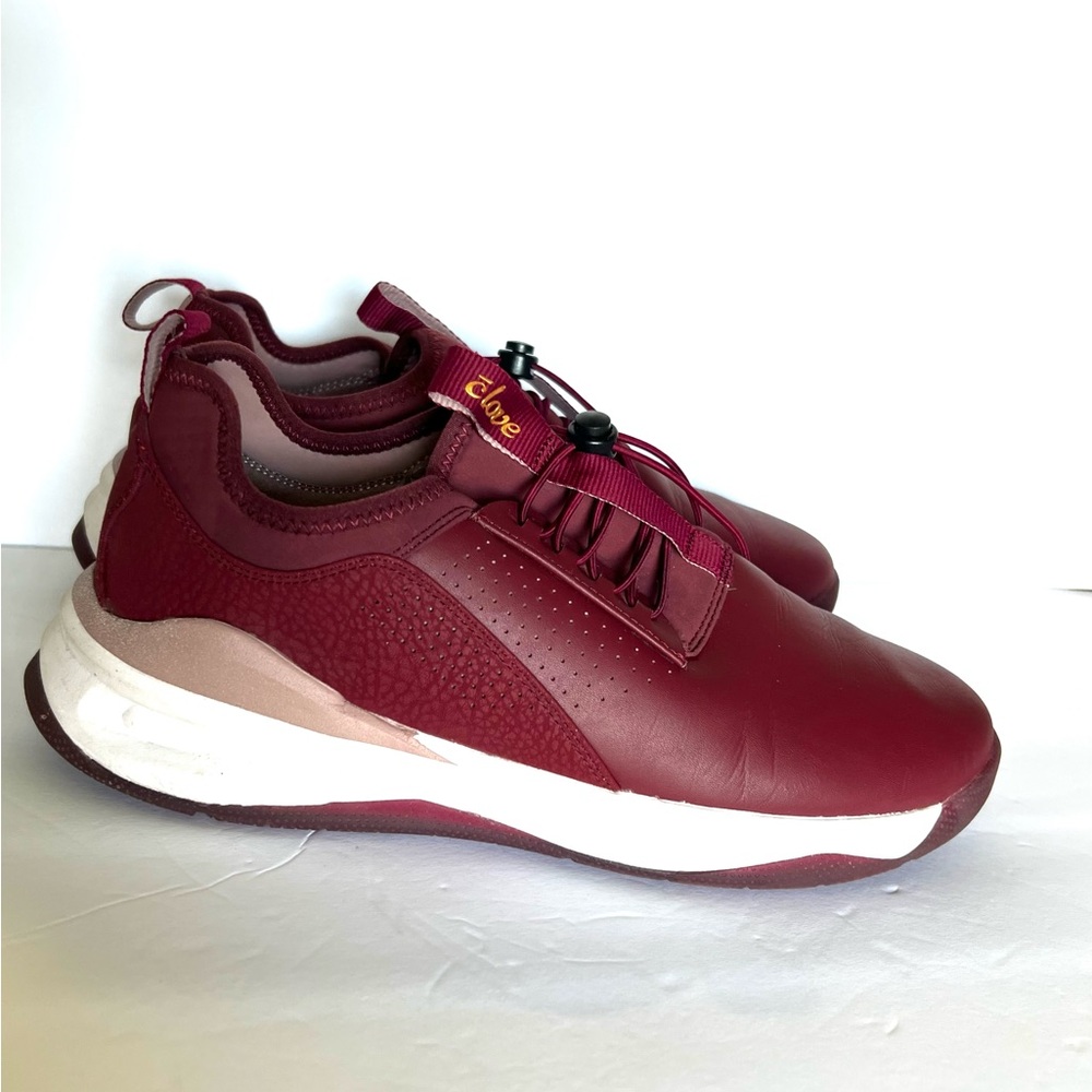 Clove  Sz 10 Women’s /8.5 Men’s Burgundy Sneakers Leather